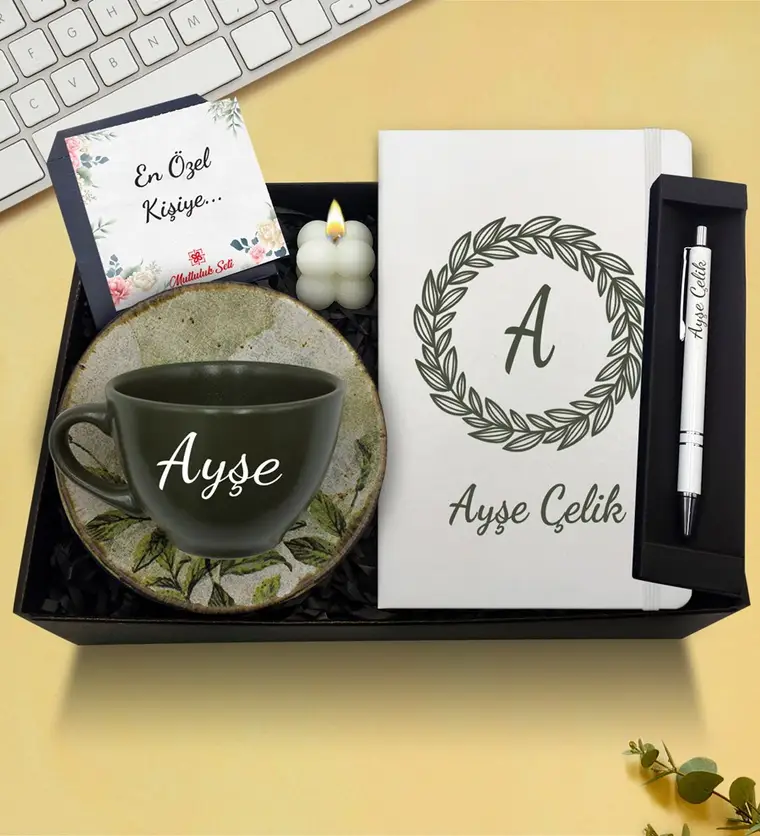 Kişiye Özel Beyaz Defter & Haki Çay Fincanı & Beyaz Kalem & Bubble Mum Hediye Seti - Bartın çiçek siparişi